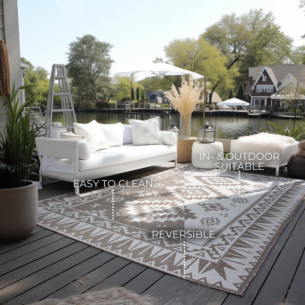 Elle Decoration Gemini Vändbar inom- och utomhusmatta Dynamic linne – miljöbild