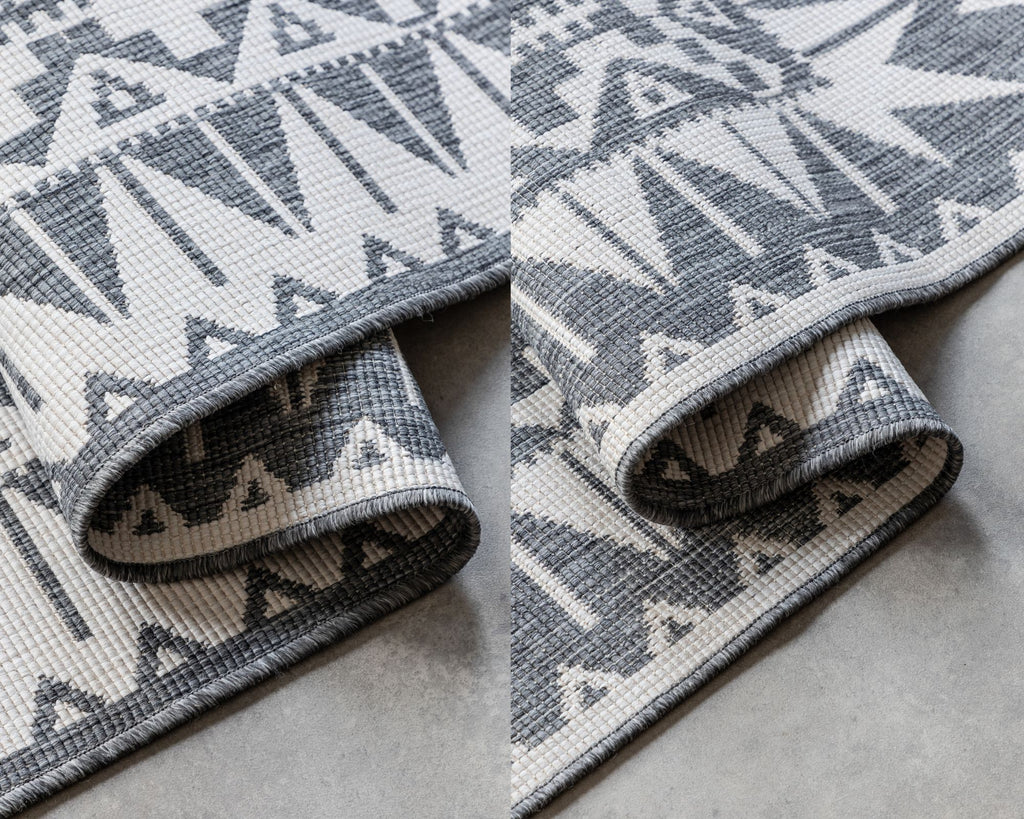 Elle Decoration Gemini Vändbar inom- och utomhusmatta Dynamic silver – detaljbild