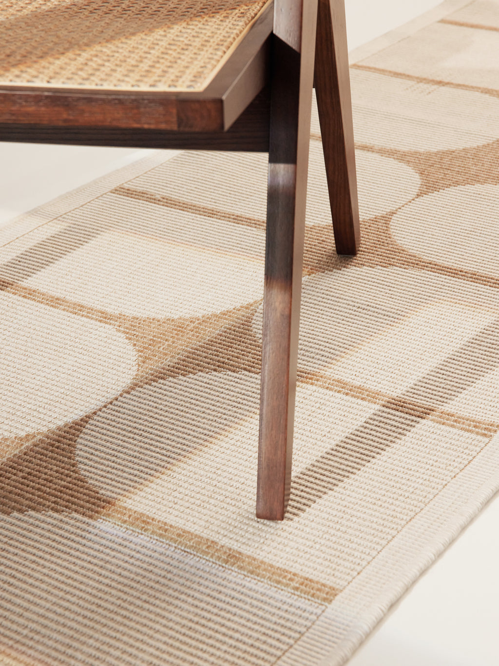 Hanse Home Duet Vändbar inom- och utomhusmatta Bowen Jute vit