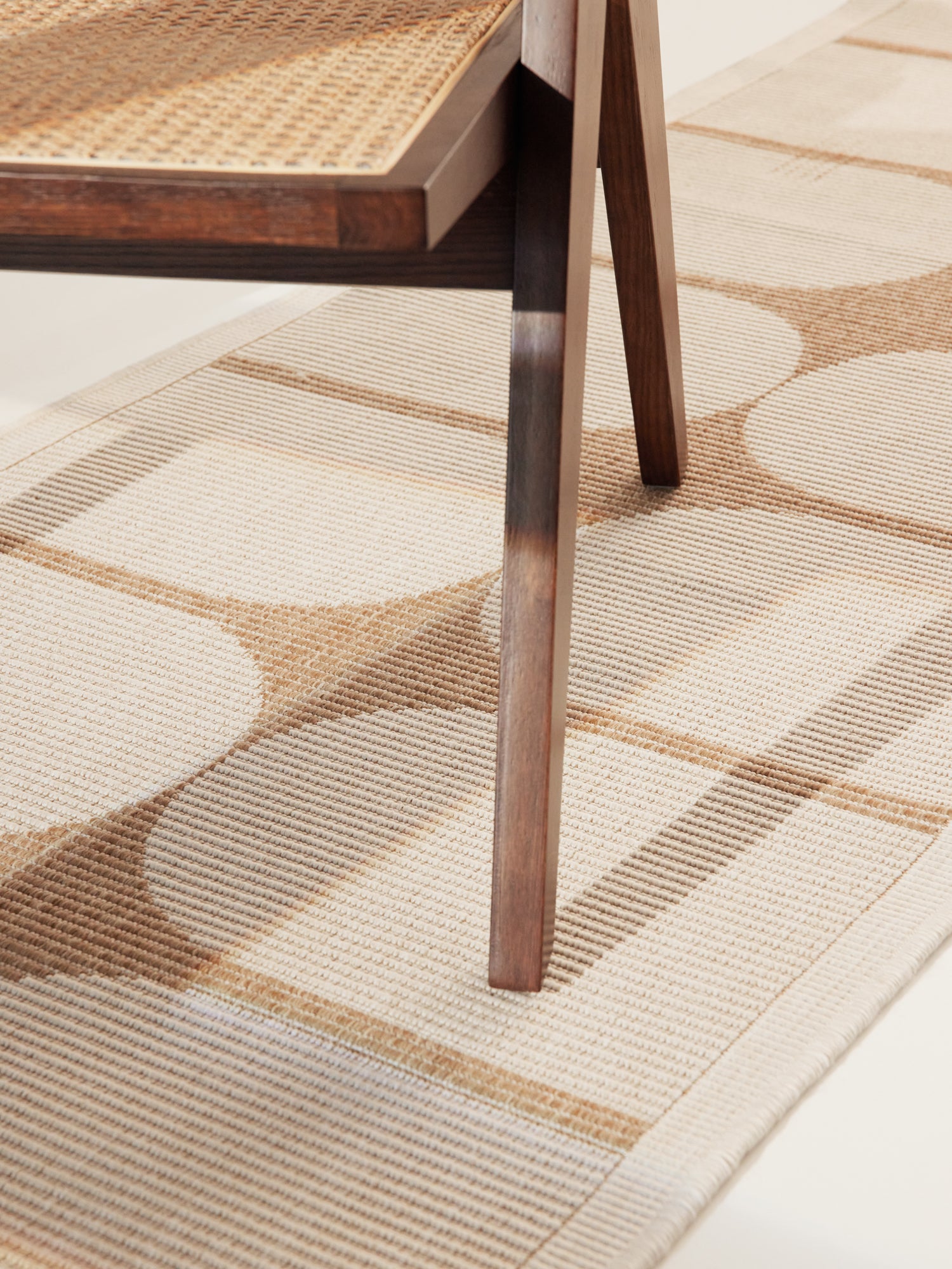 Hanse Home Duet Vändbar inom- och utomhusmatta Bowen Jute vit