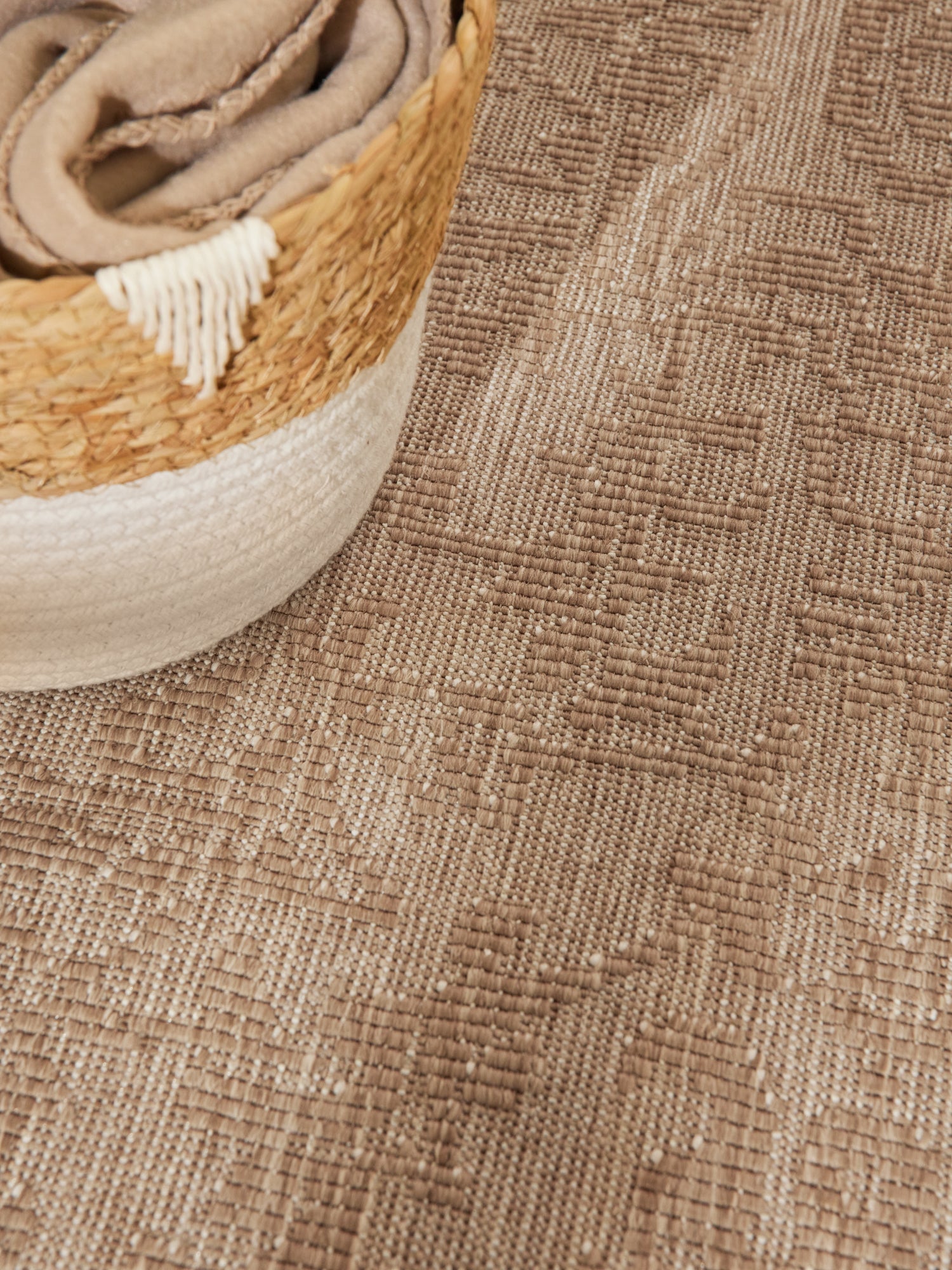 Hanse Home Duet Vändbar inom- och utomhusmatta Kona Jute vit