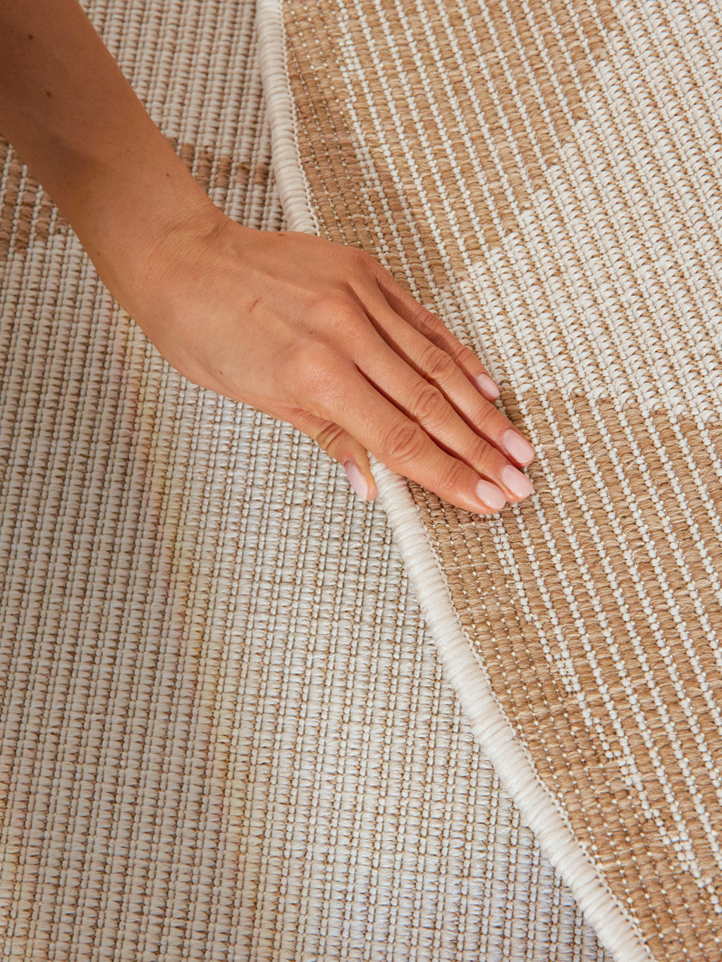 Hanse Home Duet Vändbar inom- och utomhusmatta rund Bowen Jute vit