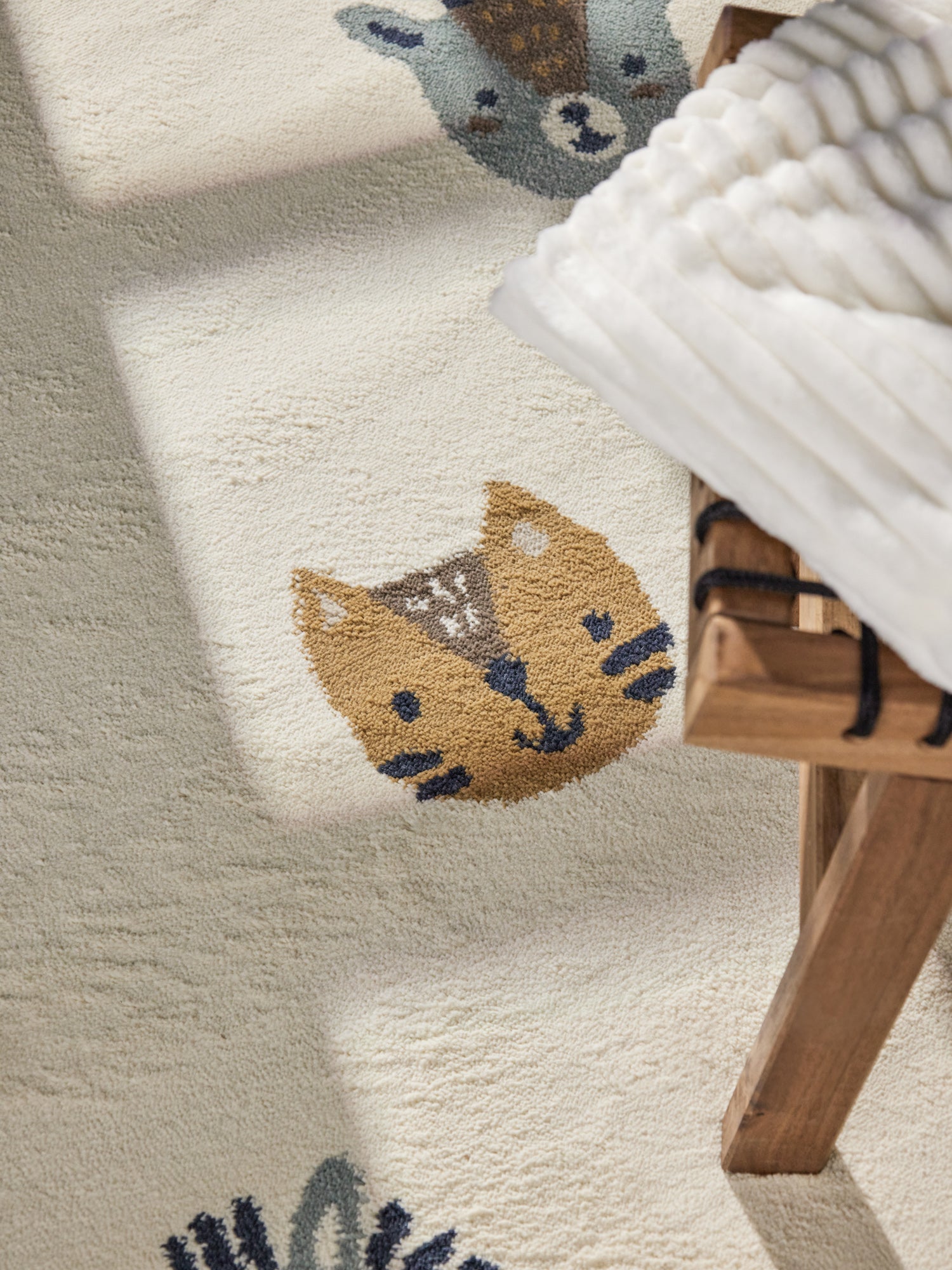 Hanse Home Adventures Barnmatta Tiny Zoo creme flerfärgad