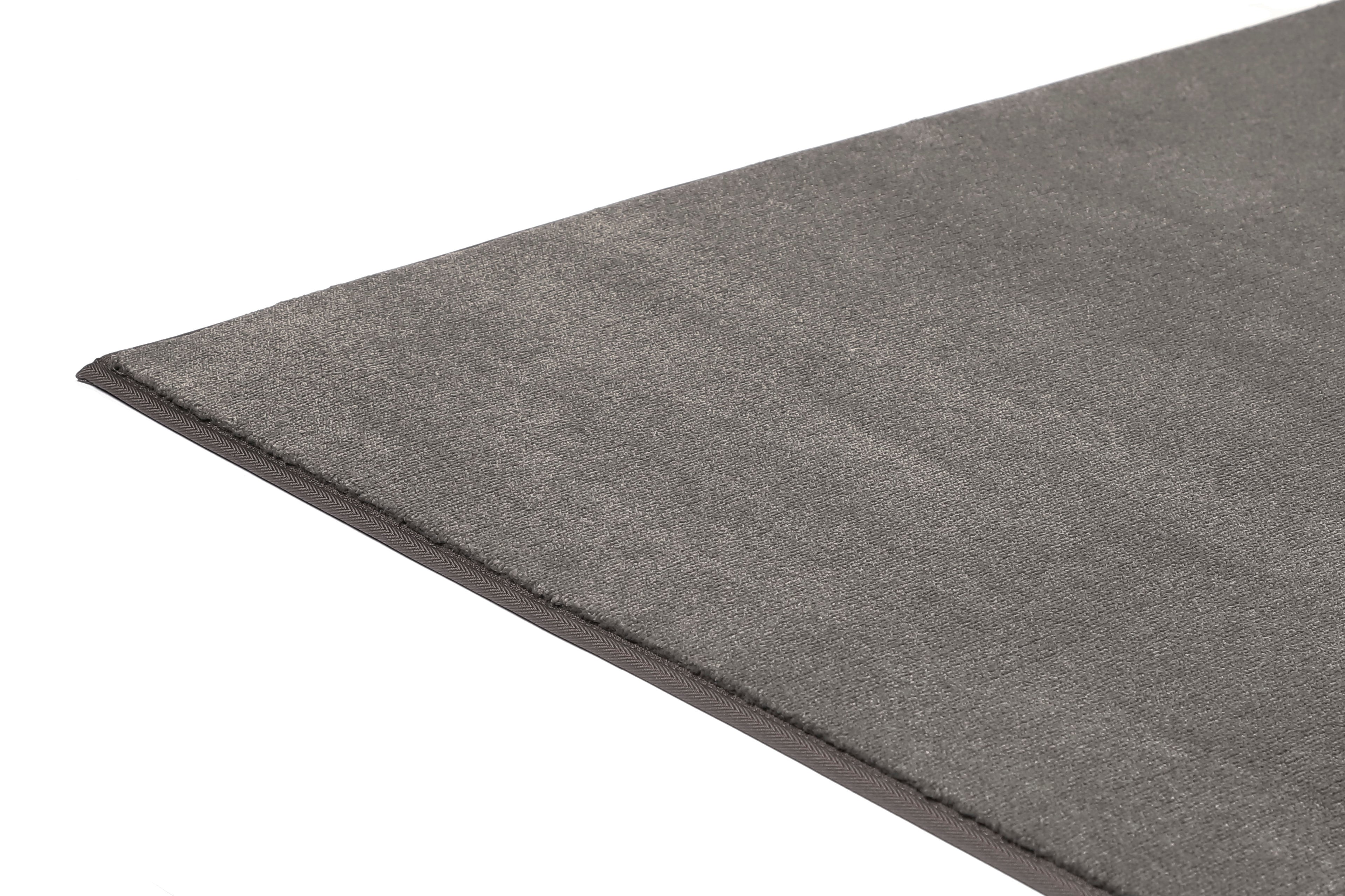 Usva Grey