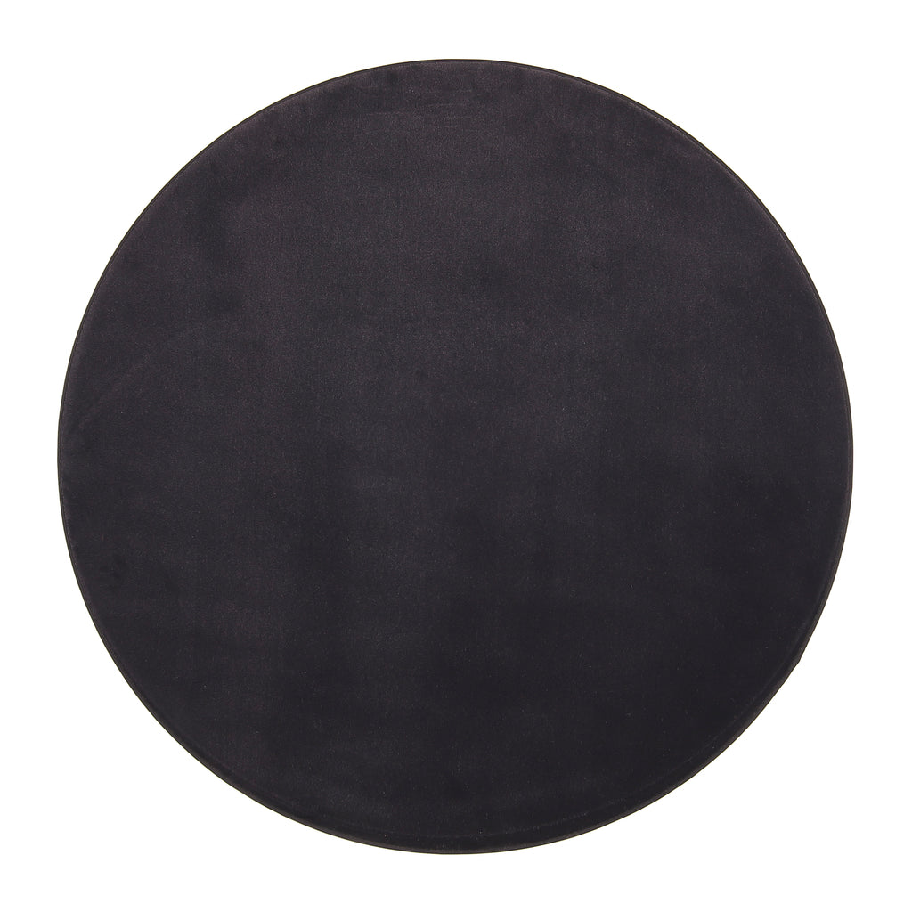 Usva Black