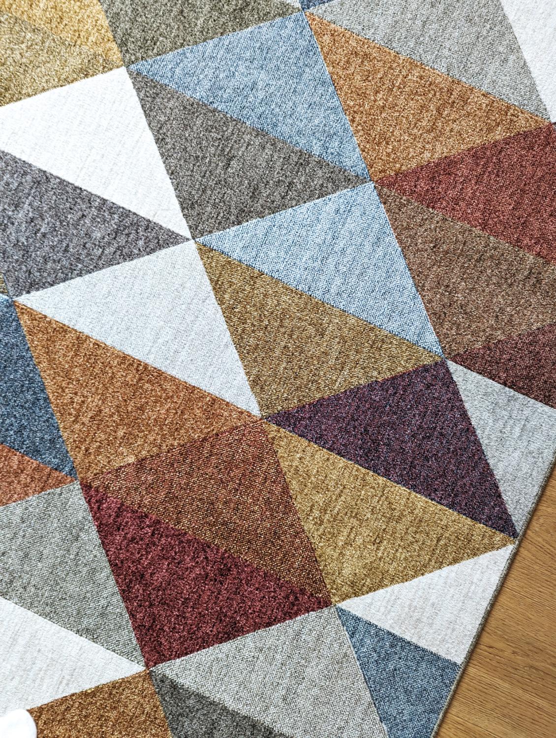 Caro Triangle Multi