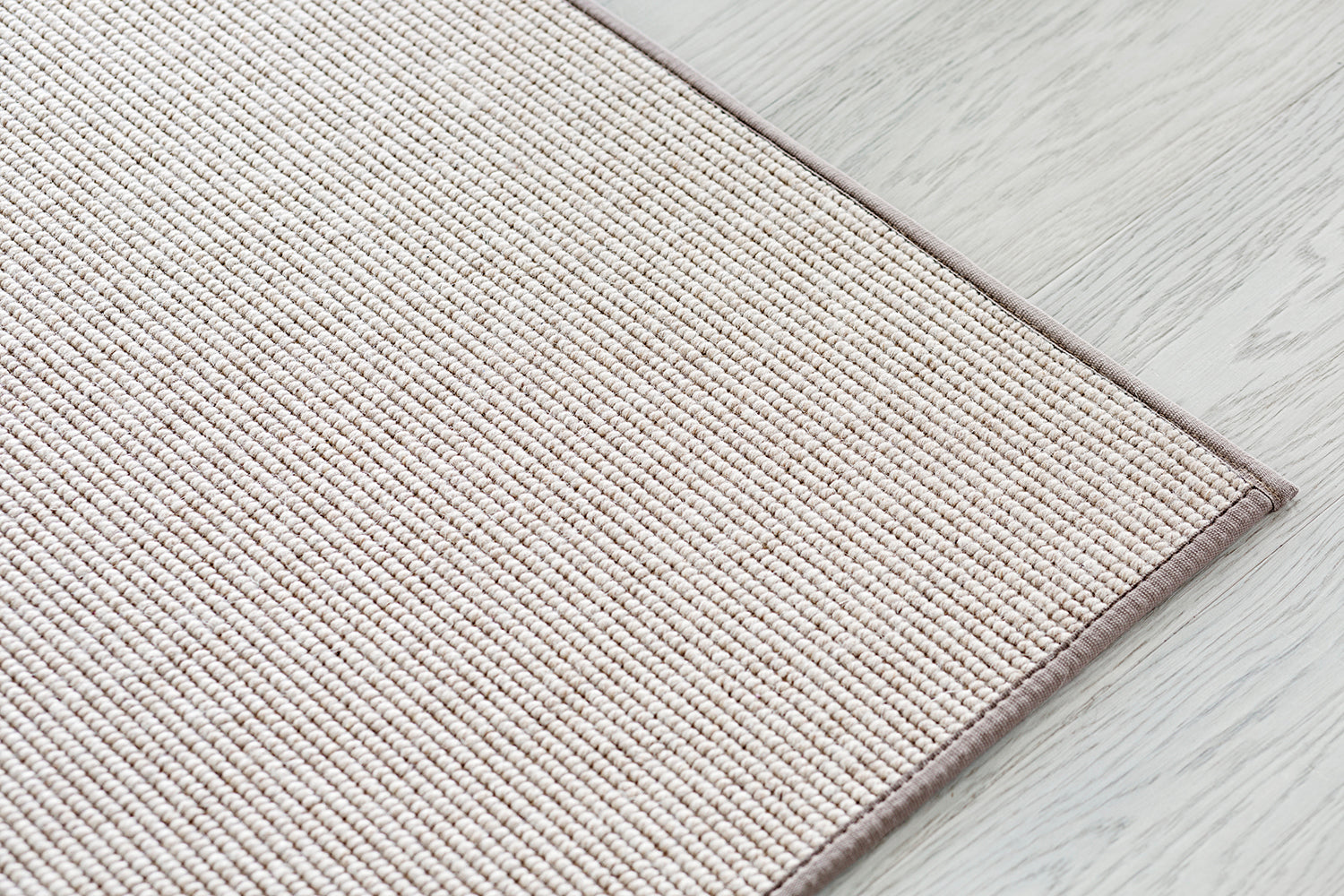 Esmeralda Beige