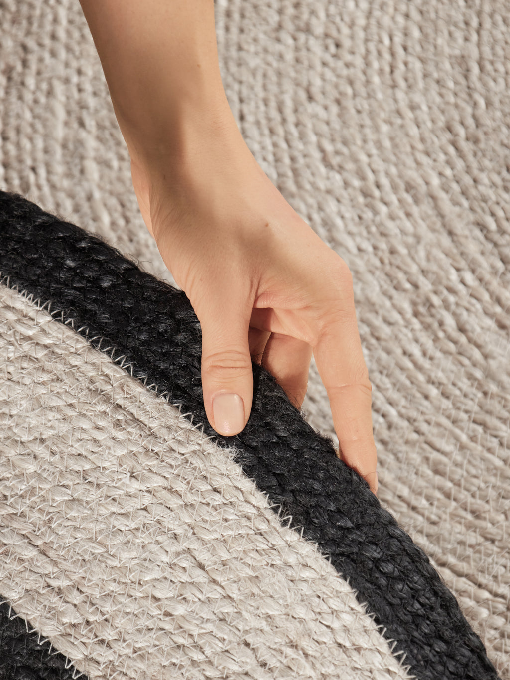 Hanse Home Jute Braided Jutematta rund Lina natur elfenben svart