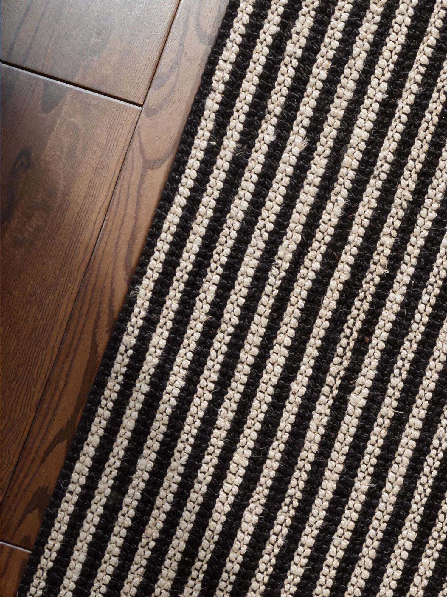 Ebony natur elfenben svart – MIL2