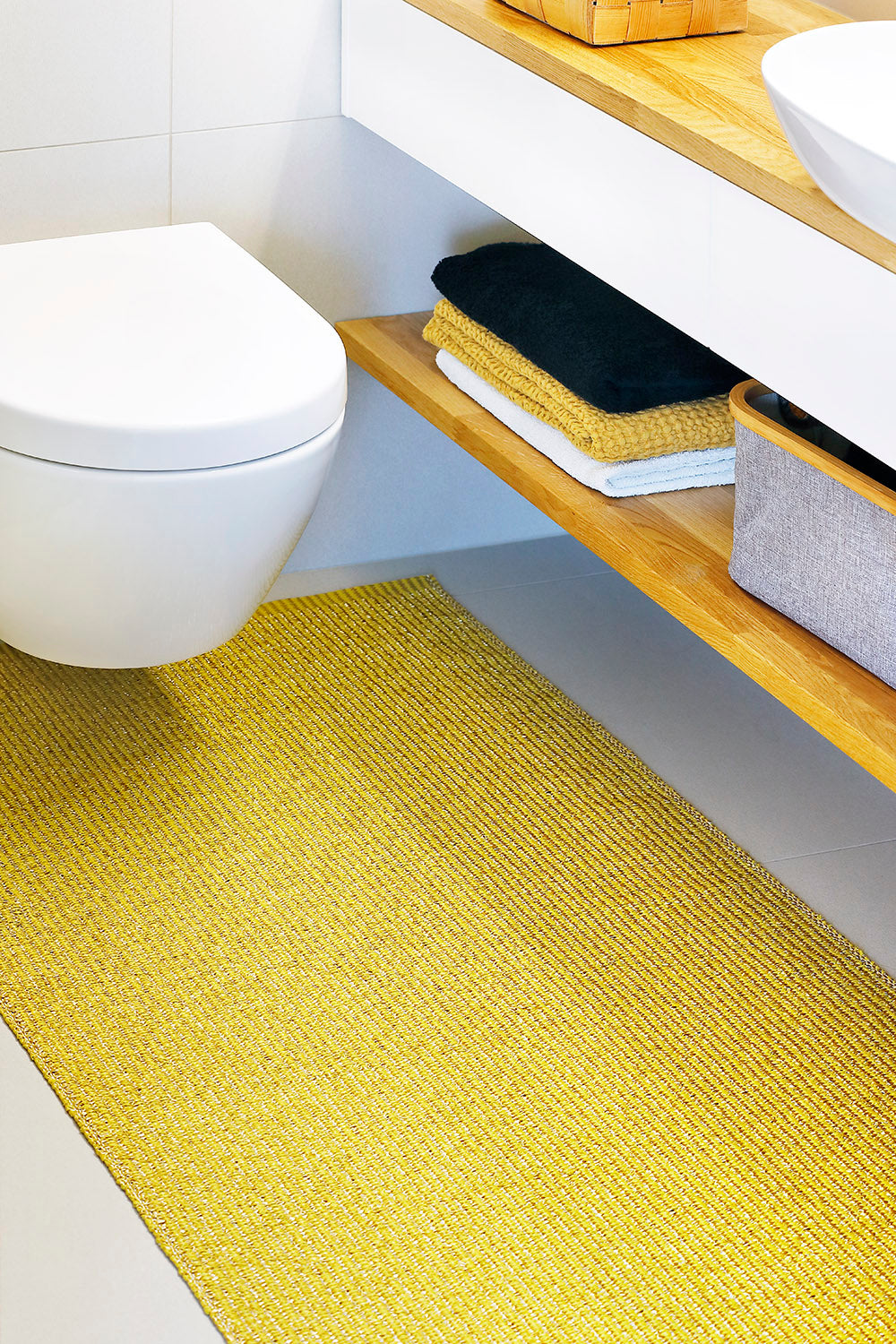 Neve Gold Metallic