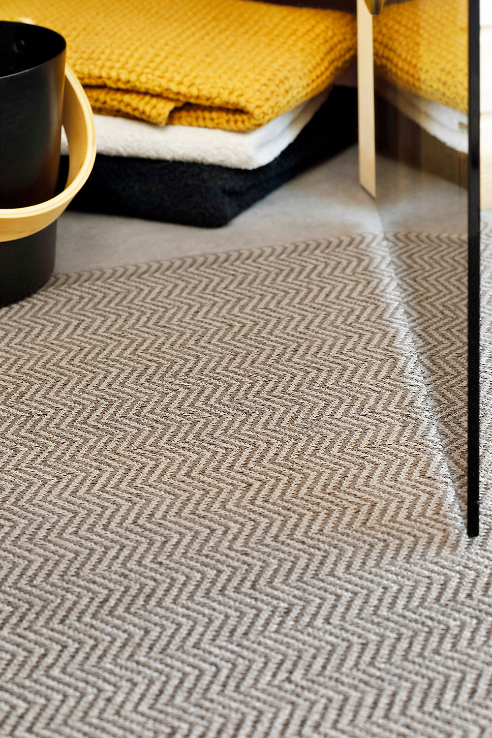 Saxby Linen