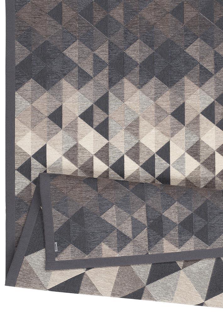 Kiva Grey