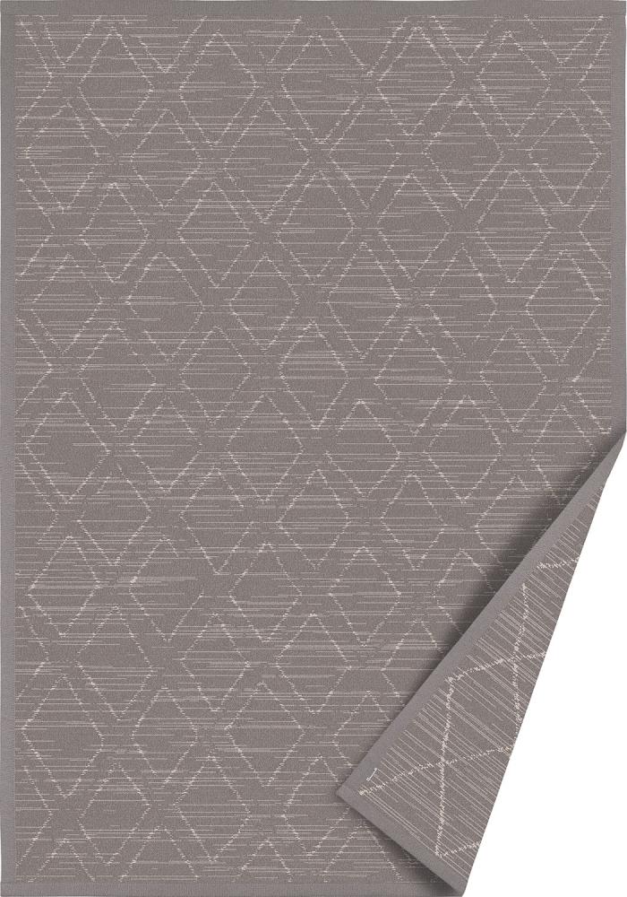 Voose Linen